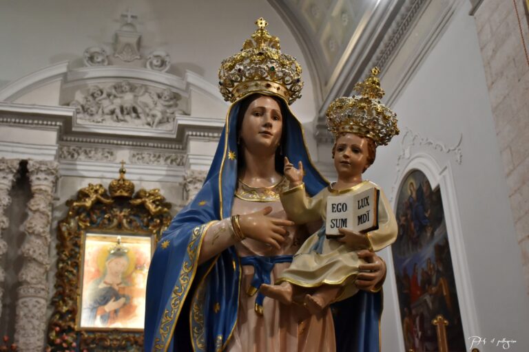 {"remix_data":[],"remix_entry_point":"challenges","source_tags":["local"],"source_ids":{},"source_ids_track":{},"origin":"unknown","total_draw_time":0,"total_draw_actions":0,"layers_used":0,"brushes_used":0,"photos_added":0,"total_editor_actions":{},"tools_used":{"addons":1,"adjust":1},"is_sticker":false,"edited_since_last_sticker_save":true,"containsFTESticker":false}